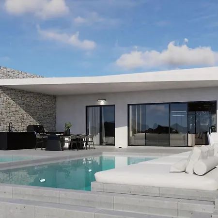 Villa Monte Smith Aether & Aura Ixia (Rhodes)