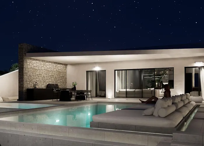 Villa Monte Smith Aether & Aura