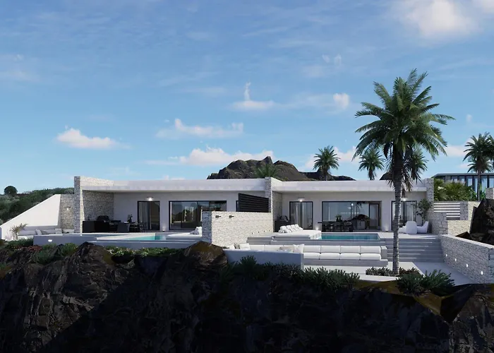 Villa Monte Smith Aether & Aura